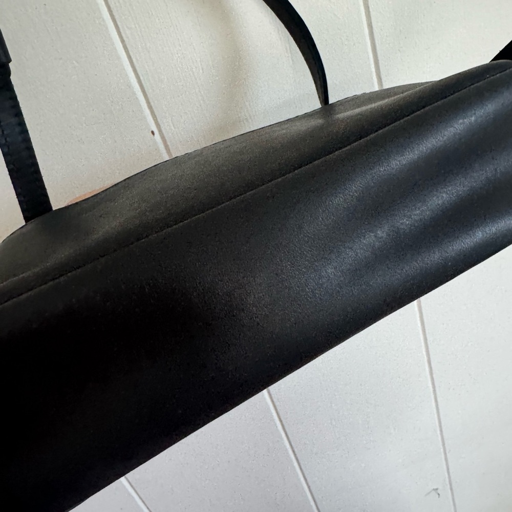 Portland Leather Black CAMERA BAG PURSE BNWOT - Picture 14 of 16